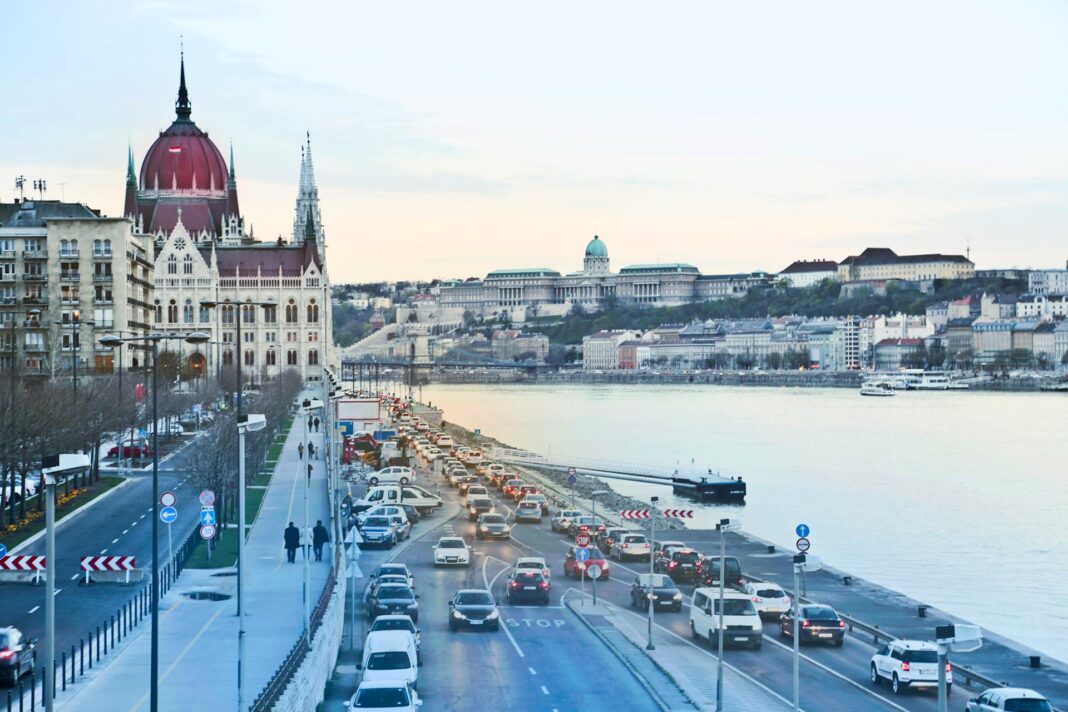 Maďarsko, Budapešť, silnice